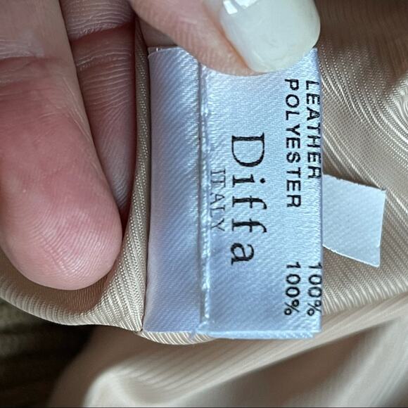 Diffa Italy Faux Fur Leather Ruffle Trim Shoulder Zip Front Vest Women's Size M - Picture 11 of 12